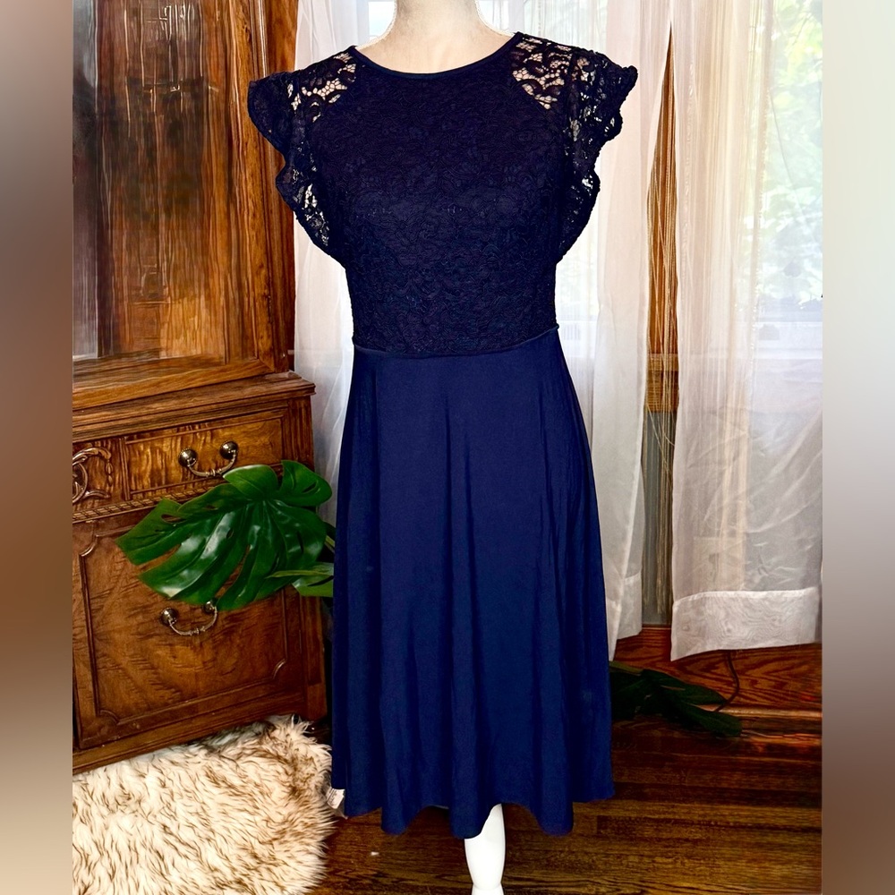 Lauren Ralph Lauren Navy Lace Dress